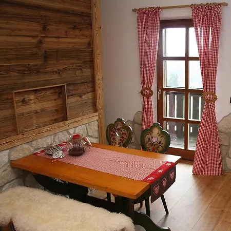 Almberghuette Apartment *